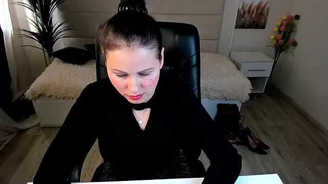 Dana  dom online show from February 18, 4:48 am