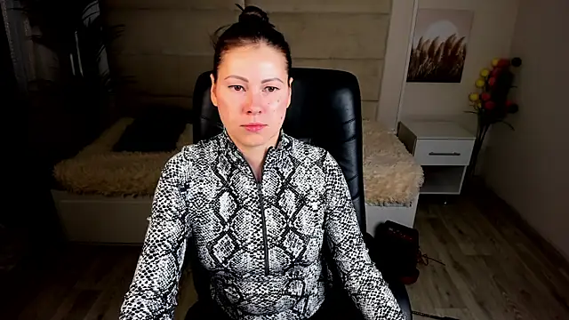 Dana  dom online show from February 28, 1:26 am