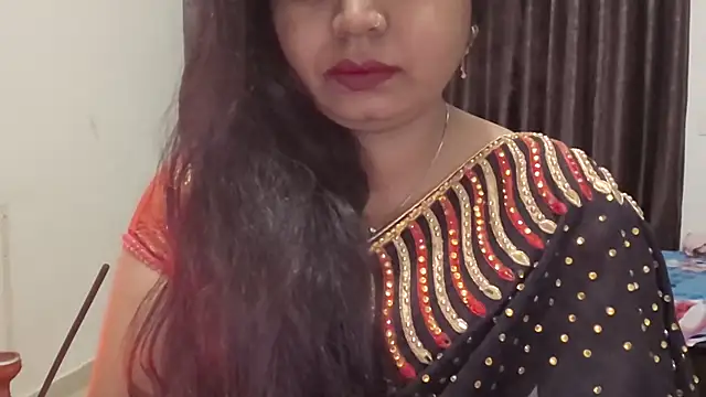 Snapshot of Gulaboo_bhabi chatting on January 25, 10:28 pm Gulaboo bhabi online show from January 25, 10:28 pm