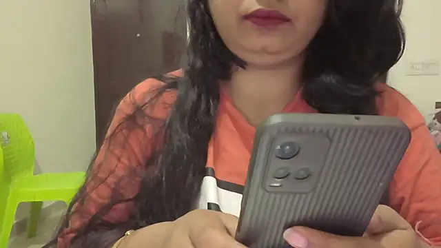 Snapshot of Gulaboo_bhabi chatting on March 1, 9:59 pm Gulaboo bhabi online show from March 1, 9:59 pm