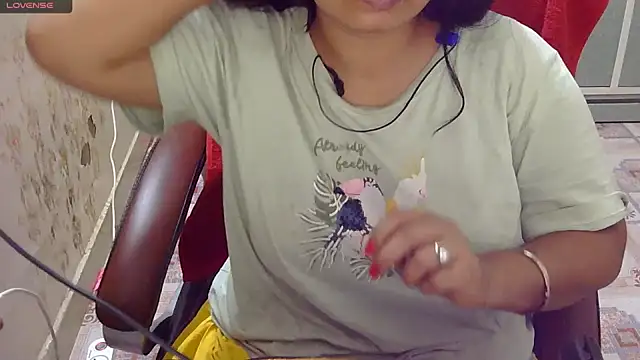 Snapshot of Gulaboo_bhabi chatting on September 20, 8:04 am Gulaboo bhabi online show from September 20, 8:04 am
