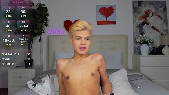 Felix Rey online show from February 15, 8:54 pm