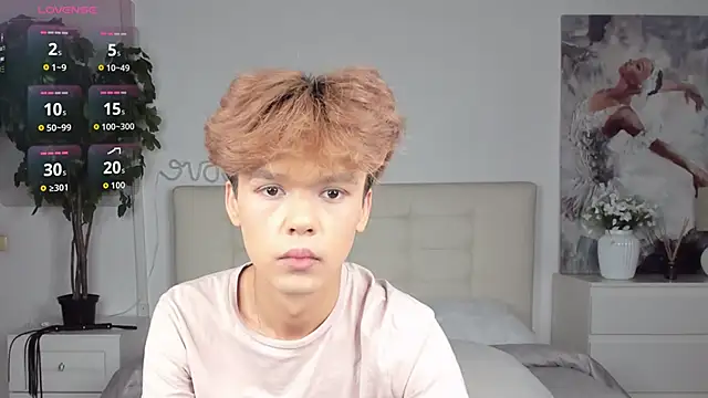 Felix Rey online show from September 27, 5:40 pm