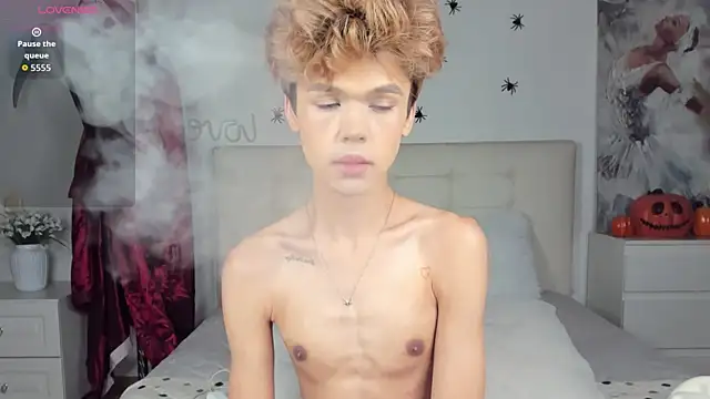 Felix Rey online show from October 18, 9:43 am