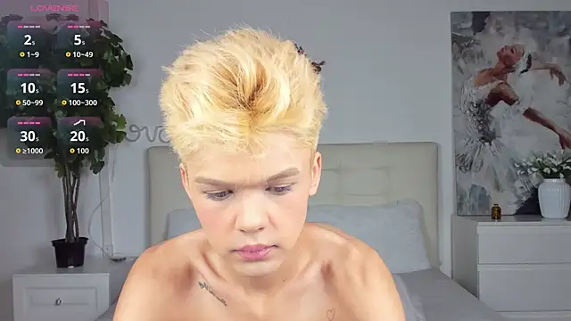 Felix Rey online show from November 23, 4:40 pm