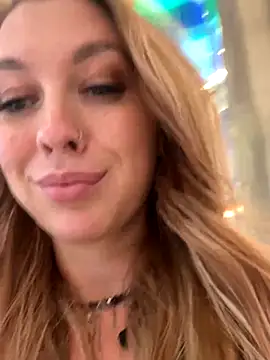 Sweet   Emily online show from December 3, 2:38 pm