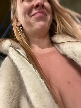 Sweet   Emily online show from December 18, 10:24 pm