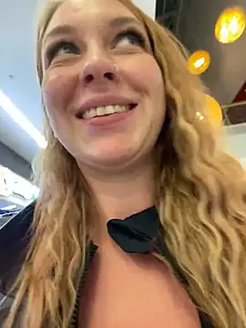 Sweet   Emily online show from December 19, 6:01 pm