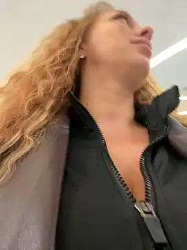 Sweet   Emily online show from December 23, 2:50 pm