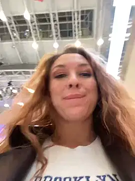 Sweet   Emily online show from January 5, 5:09 pm