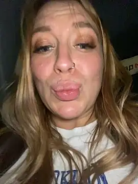 Sweet   Emily online show from January 17, 5:30 pm