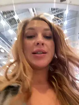 Sweet   Emily online show from January 19, 2:17 pm