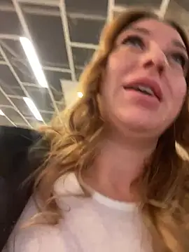 Sweet   Emily online show from January 24, 2:51 pm