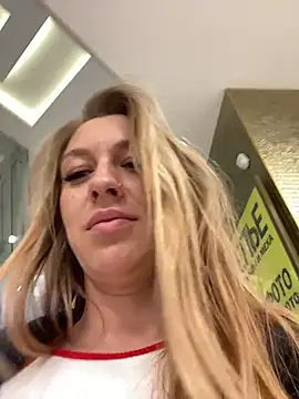 Sweet   Emily online show from October 14, 1:45 pm