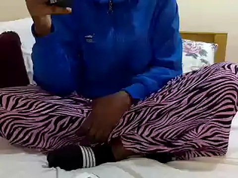 Snapshot of Sexy_megg chatting on March 18, 4:58 am Sexy megg online show from March 18, 4:58 am