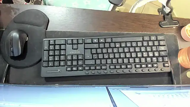 Amy Walker online show from January 14, 6:24 pm