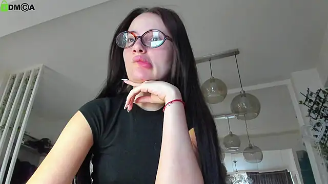 IreneVON online show from March 14, 5:57 am