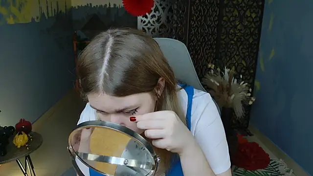 FioraMarmoris online show from February 1, 8:08 am