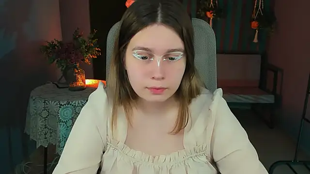 FioraMarmoris online show from February 11, 4:13 pm