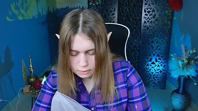 FioraMarmoris online show from March 11, 4:18 pm