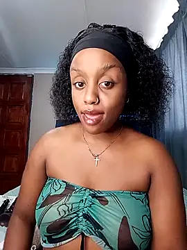 Queen-Chocolate online show from February 11, 12:32 pm