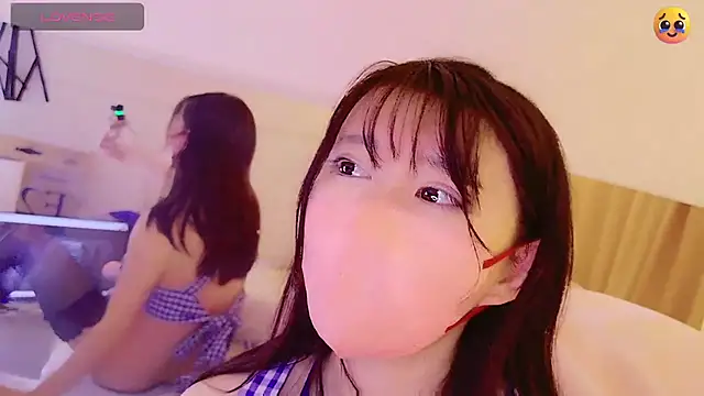 maii- online show from March 21, 1:12 pm