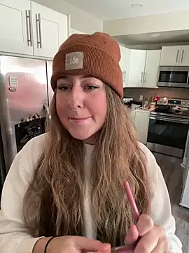 Snapshot of sophielove888 chatting on November 10, 9:47 pm sophielove888 online show from November 10, 9:47 pm