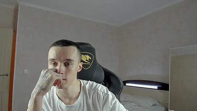 MasonWarholl online show from December 27, 6:20 pm