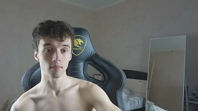 MasonWarholl online show from November 15, 7:21 pm