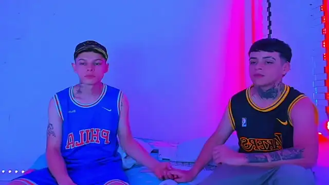 HOT boy2025 online show from January 23, 11:05 pm