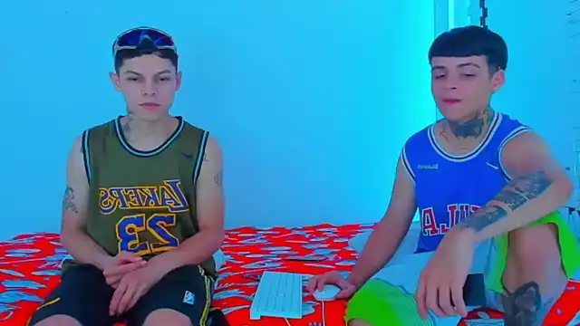 HOT boy2025 online show from February 25, 1:09 am