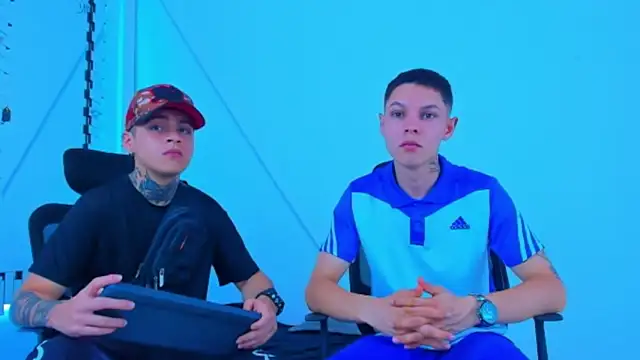 HOT boy2025 online show from November 6, 9:48 pm