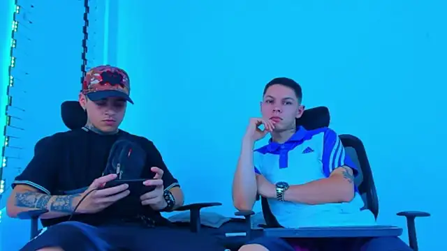 HOT boy2025 online show from November 8, 11:36 pm