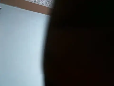 Snapshot of crowned_Afric chatting on October 23, 4:56 am crowned Afric online show from October 23, 4:56 am