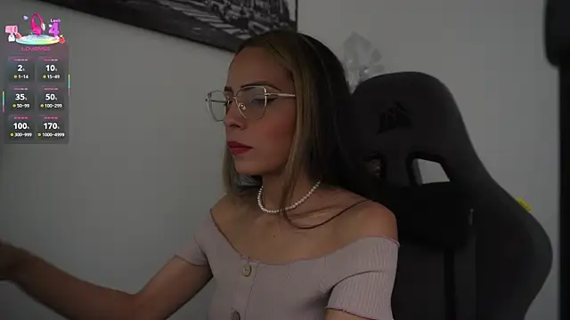 little-eli online show from December 15, 7:07 pm