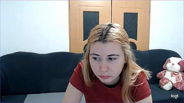 VioletaFlower7 online show from March 4, 8:46 am