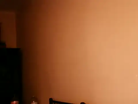 Snapshot of 100Tauros chatting on October 16, 9:10 am 100Tauros online show from October 16, 9:10 am