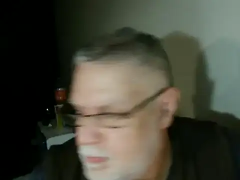 Snapshot of 100Tauros chatting on October 26, 10:04 pm 100Tauros online show from October 26, 10:04 pm