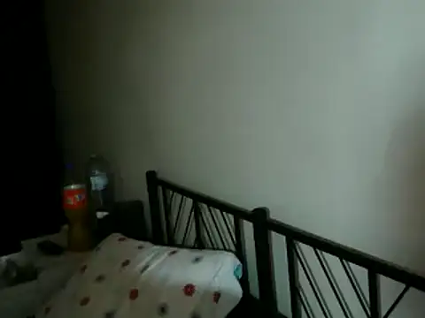 Snapshot of 100Tauros chatting on October 31, 10:49 am 100Tauros online show from October 31, 10:49 am