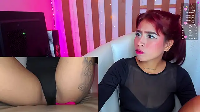 XimenaReid online show from January 28, 5:22 am