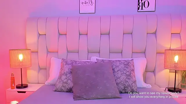 SkinnyFoxy online show from April 2, 7:33 pm