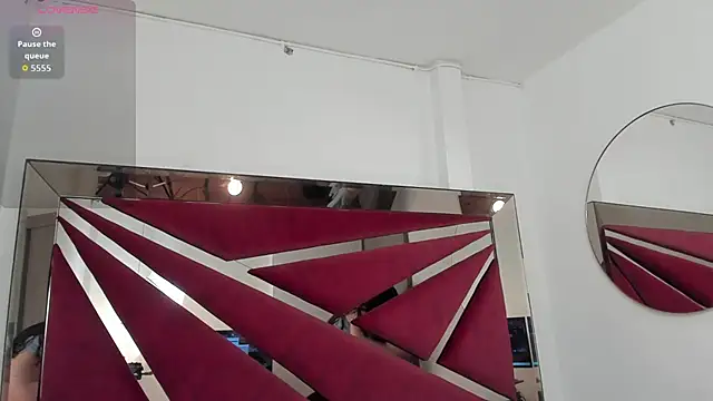 Snapshot of BarbaraKnox_ chatting on November 5, 11:49 pm BarbaraKnox online show from November 5, 11:49 pm