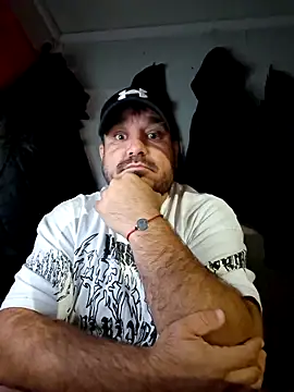 Snapshot of Futacisu chatting on October 31, 2:56 am Futacisu online show from October 31, 2:56 am