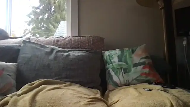 Snapshot of cliveokanagan24 chatting on October 31, 5:47 pm cliveokanagan24 online show from October 31, 5:47 pm