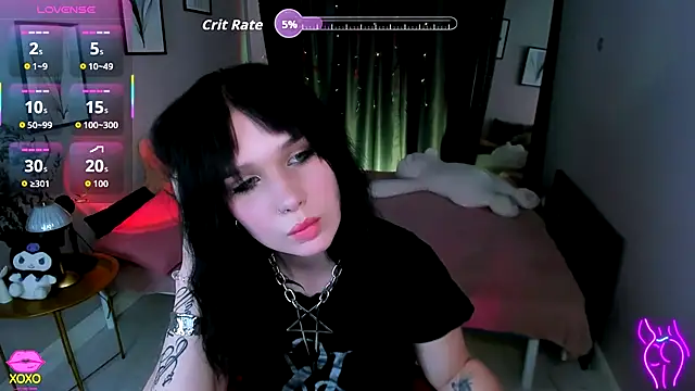 Snapshot of Lia_xxGirl chatting on October 1, 9:10 pm Lia xxGirl online show from October 1, 9:10 pm