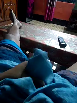 Snapshot of zakly69 chatting on January 29, 11:09 am zakly69 online show from January 29, 11:09 am