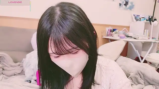 Conatsu online show from February 27, 7:58 pm