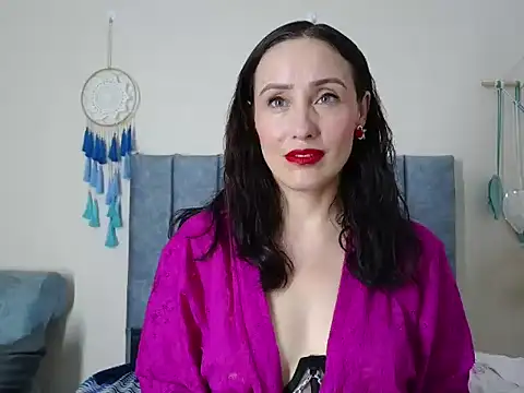 IberianMoonMK online show from September 15, 4:51 pm