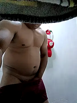 Snapshot of Riatatuil chatting on November 6, 8:48 am Riatatuil online show from November 6, 8:48 am