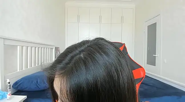 Missykitty01 online show from March 22, 6:43 am